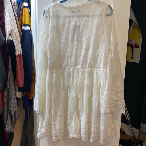Boohoo Dainty Boho Lace Dress - Picture 3 of 8